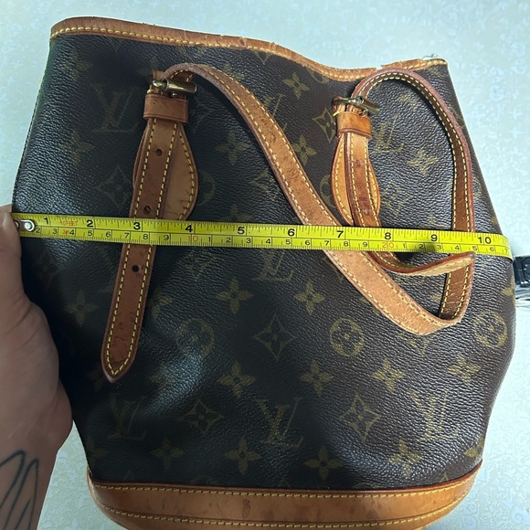 Vintage * AUTHENTIC* Louis Vuitton Brown Monogram Bucket Bag - Picture 4 of 12